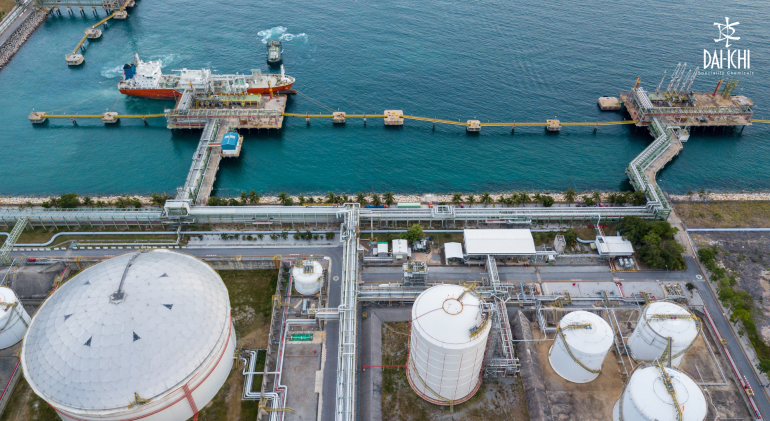 Managing Asphaltene Deposition in Crude Oil Production: Advanced Chemical Strategies for Improved Flow Assurance