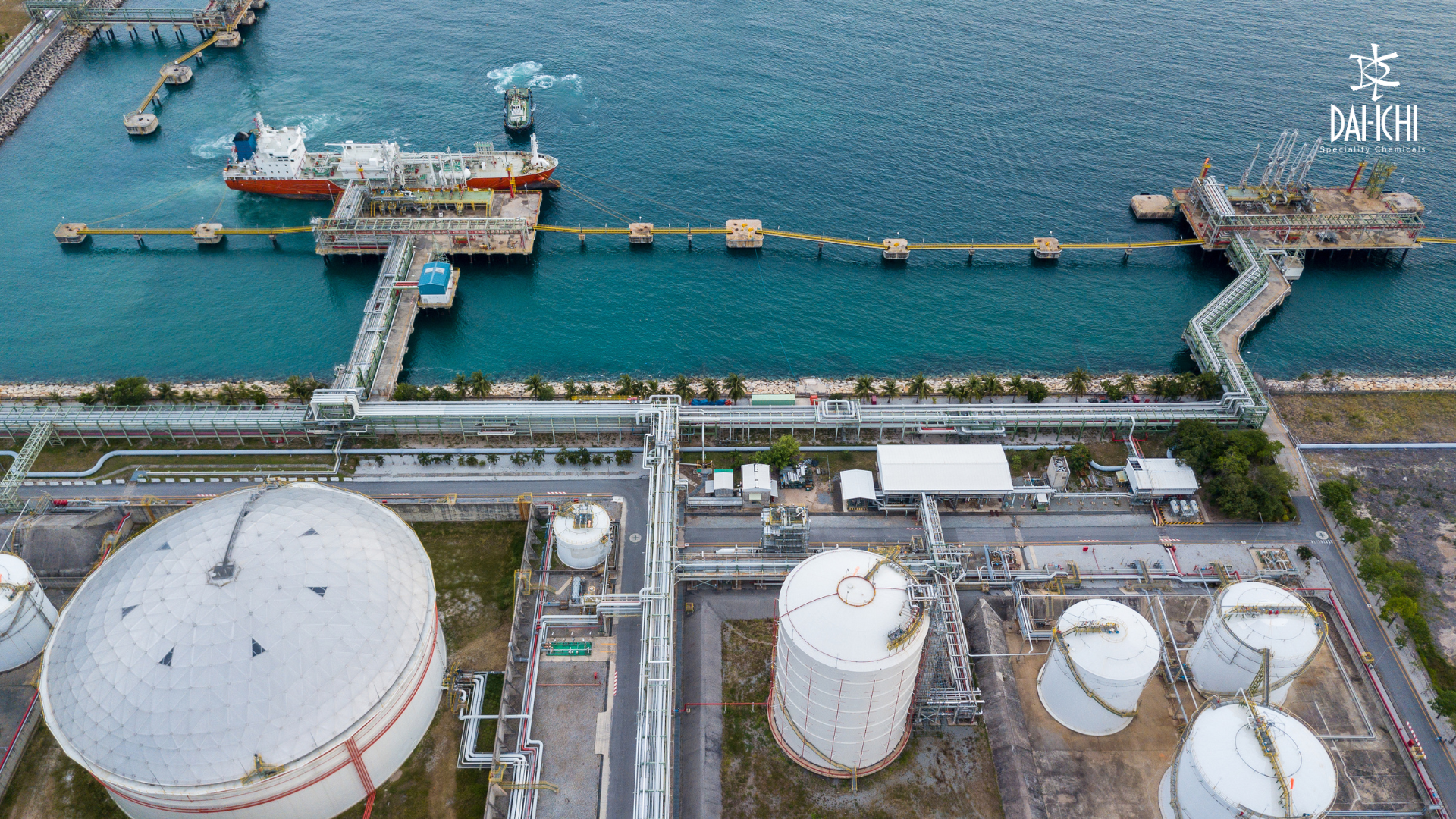 Managing Asphaltene Deposition in Crude Oil Production: Advanced Chemical Strategies for Improved Flow Assurance